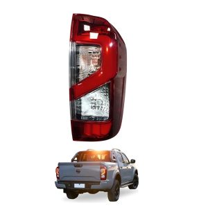Farol Derecho Nissan Navara 2021 en Adelante